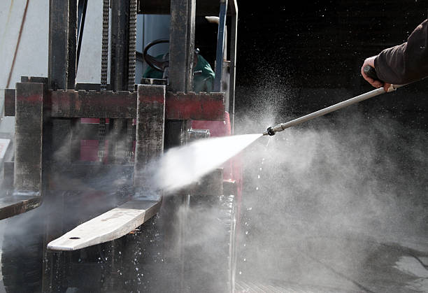 Why Choose Our Certified Pressure Washing Experts for Your Project Needs in Norwood, NC?